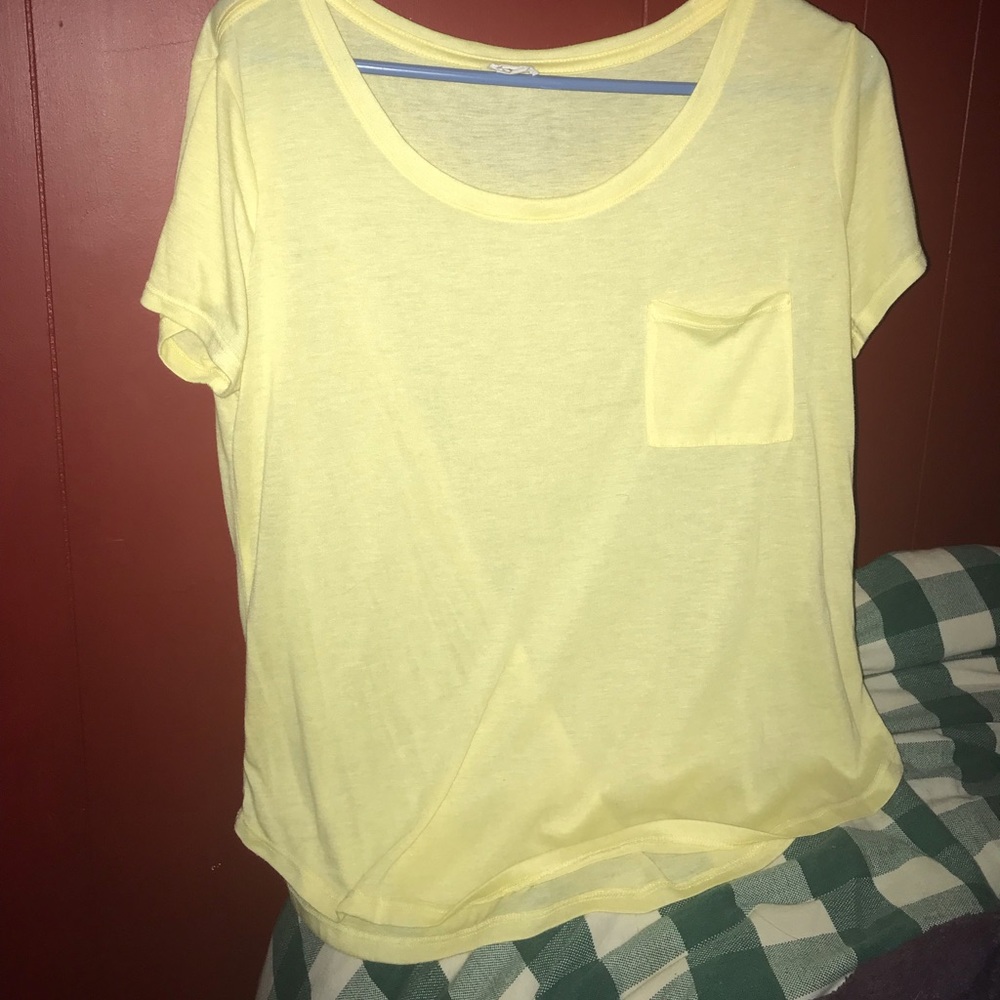 Yellow loose fit tee